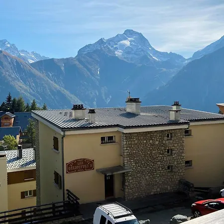 Bel 3 Pieces Avec Balcon Et Vue Montagnes - Fr-1-516-86 *